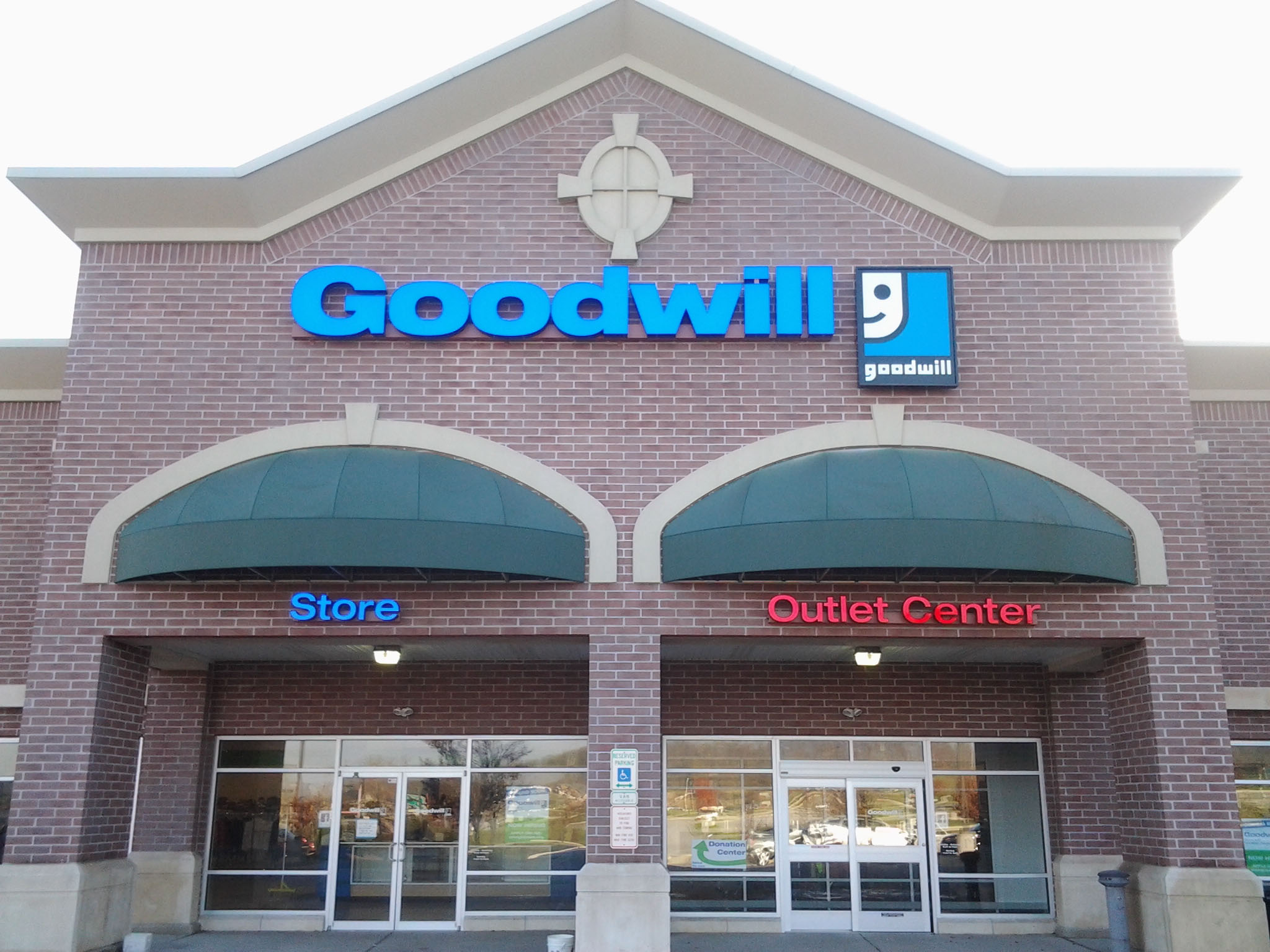 Goodwill Store Outlet Center Donation Center 571 Hepburn Rd Avondale 